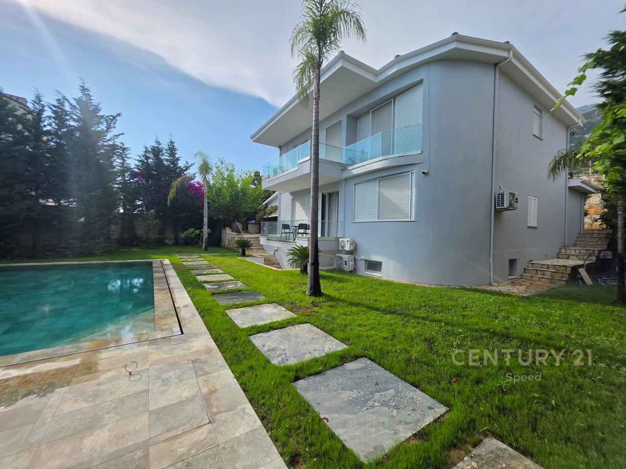 Shesim Vile Individuale ne Dhërmi