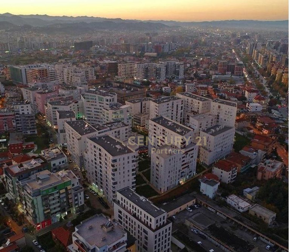 COMMERCIAL SPACE FOR SALE - MAGNET COMPLEX, 21 DHJETORI