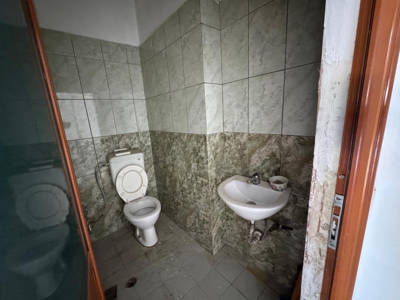 SHITET NJESI E NDODHUR PRANE ZONES SE SKELES!