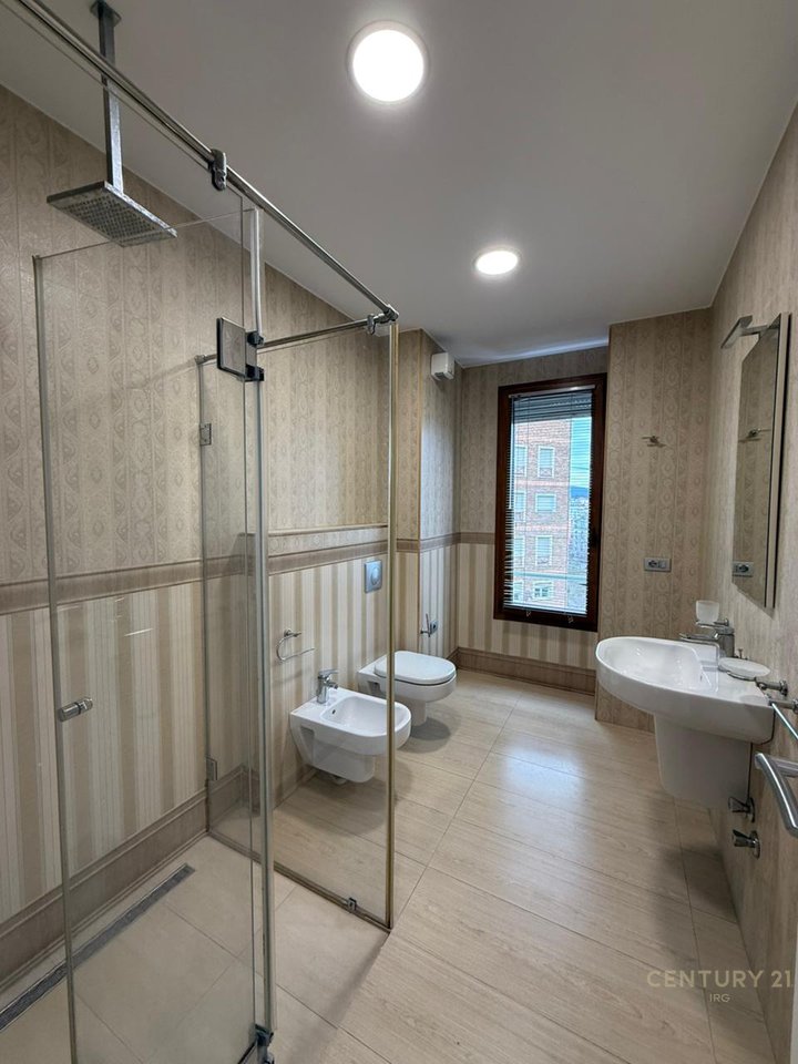 OFFICE  FOR RENT AT HILTON, NEAR DELIJORGJI