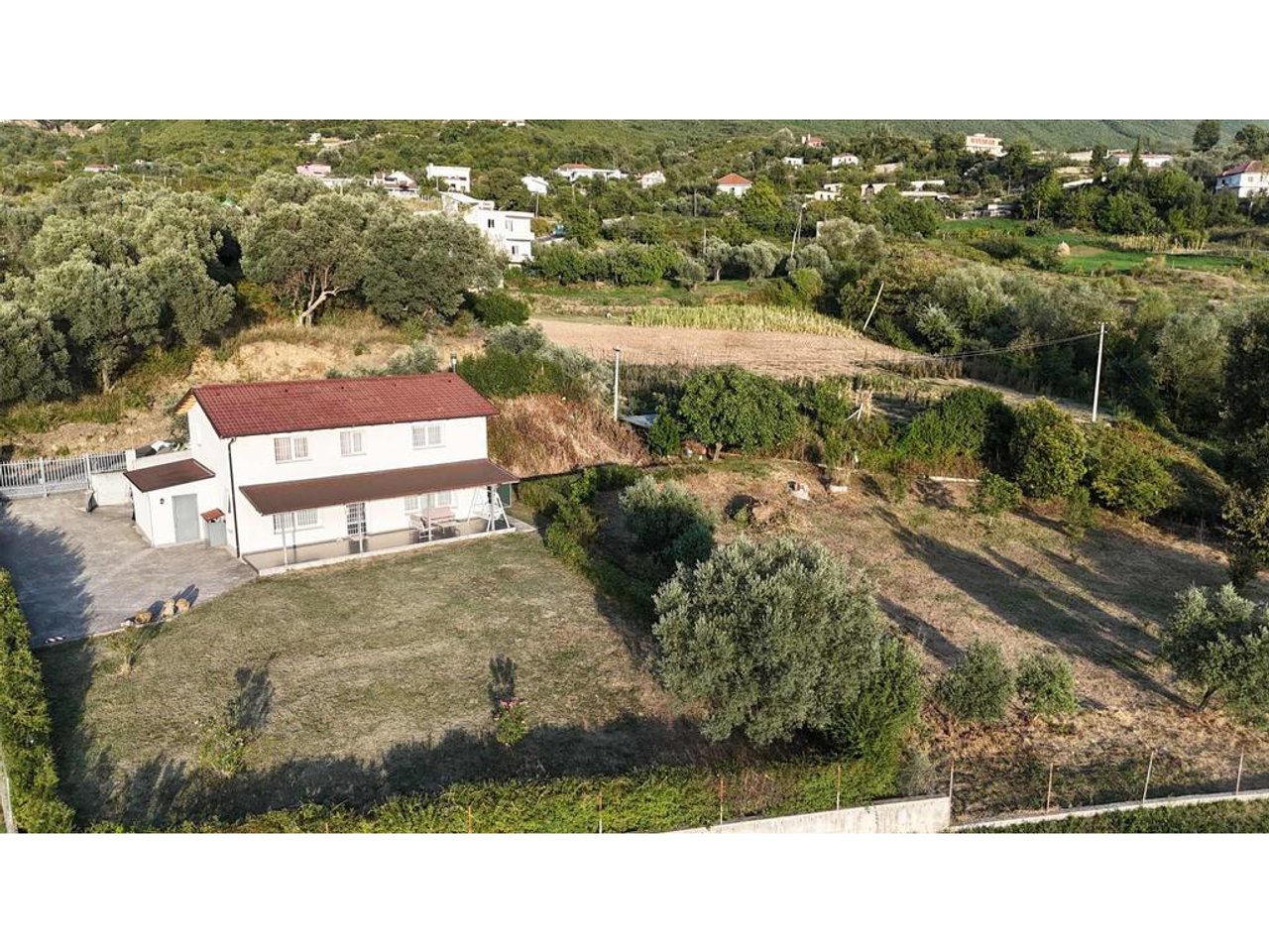 VILLA FOR SALE IN PRISKE - DAJT