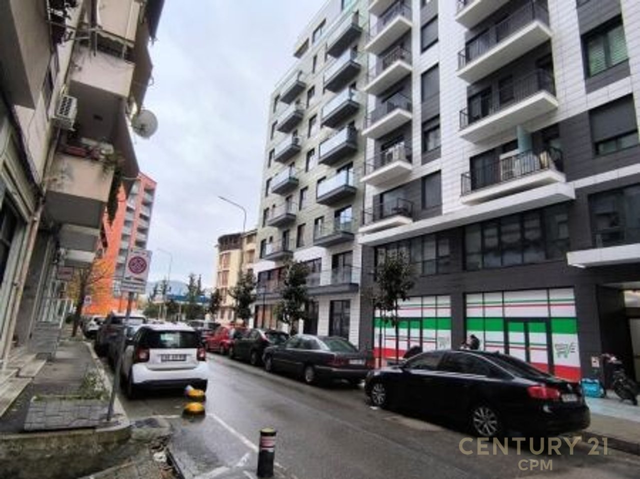 Posto auto di 30 m2 in via Margarita Tutulani