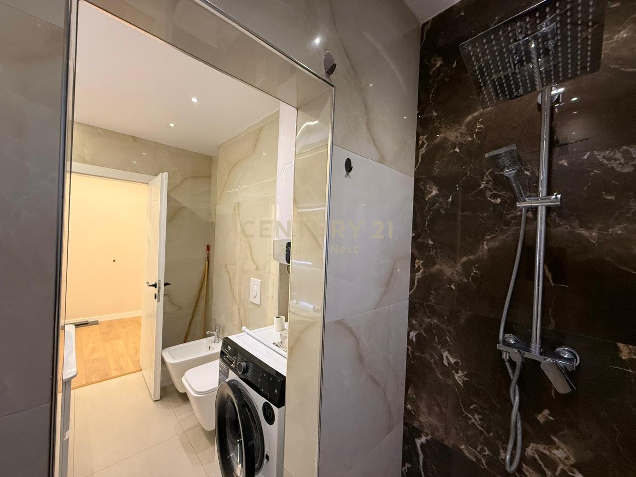 APPARTAMENTO 2+1 IN AFFITTO A XHAMLLIK !!