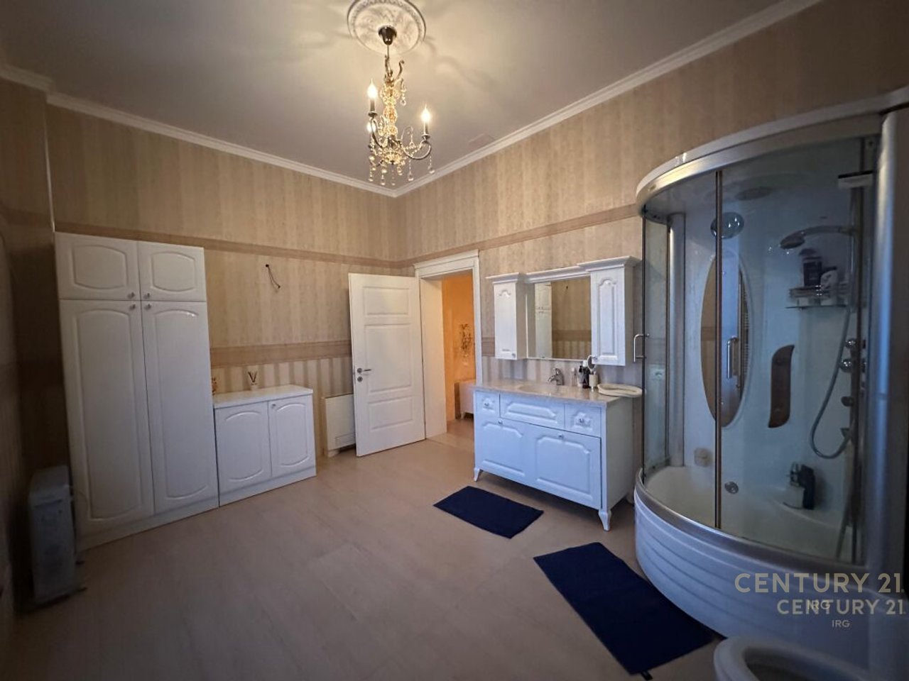 Vile unike per shitje ne Rezidencen Qetesia, Qerret!