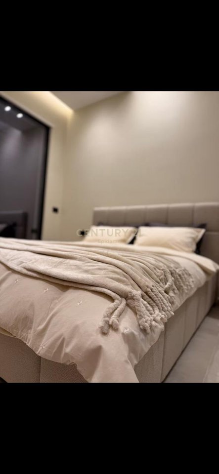 SUPER HOUSE FOR RENT IN PASKUQAN!