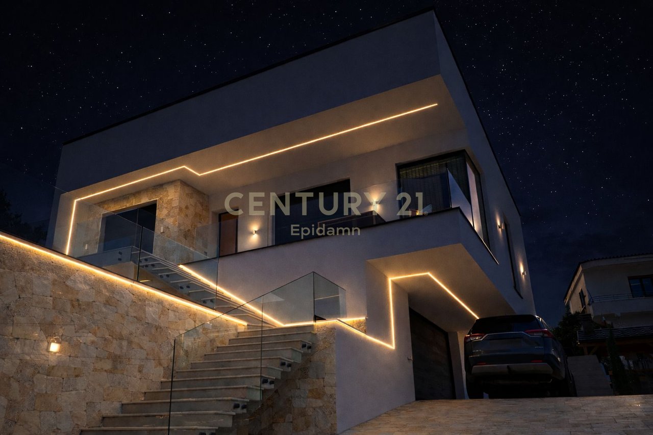 SUPER HOUSE FOR RENT IN PASKUQAN!