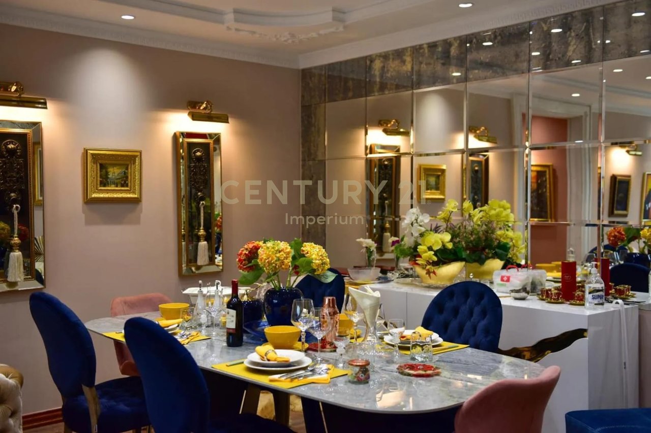 Apartment 3+1+2 balconies + separate wardrobes for rent in Bllok!