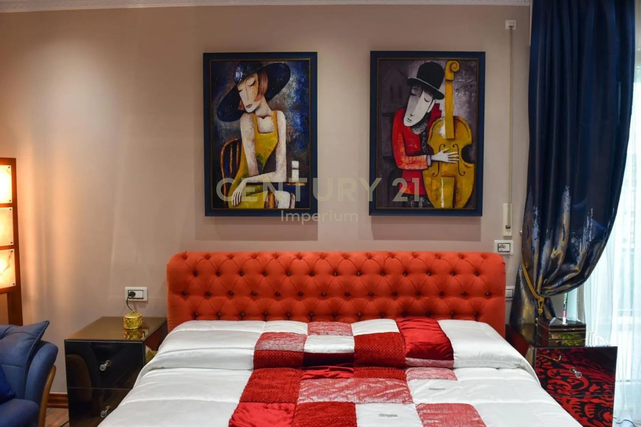 Apartment 3+1+2 balconies + separate wardrobes for rent in Bllok!