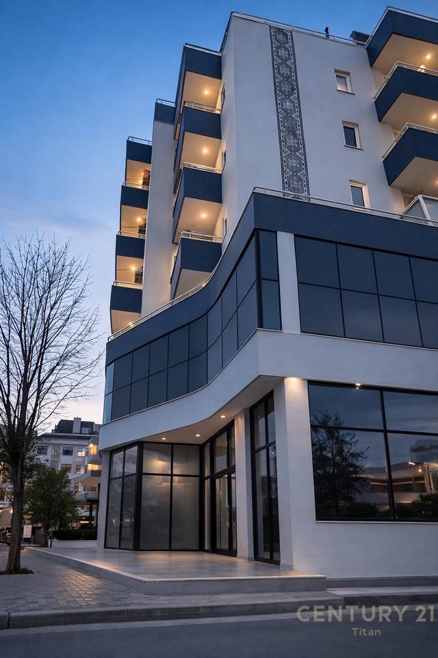 YEARS (CLINICS) FOR RENT NEXT TO THE MILITARY HOSPITAL!