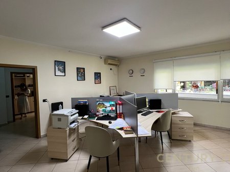 APARTAMENT ME QIRA PER ZYRA NE BLLOK