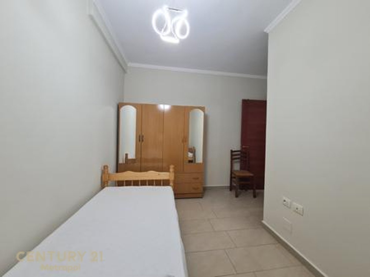 APPARTAMENTO IN AFFITTO 2+1 EDIFICI CABEJ-YZBERISH!