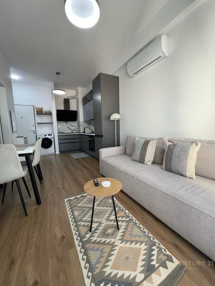 Mangelem 21, qira apartament 1+1