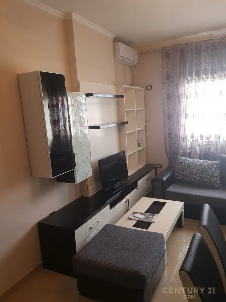 SHESIM APARTAMENT 1+1 PRANE KOMUNES SE PARISIT!