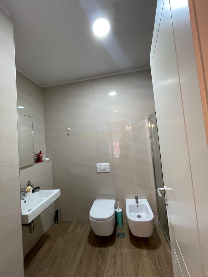 APPARTAMENTO IN AFFITTO 2+1+2+POSTO AUTO NEL COMPLESSO DELIJORGJI