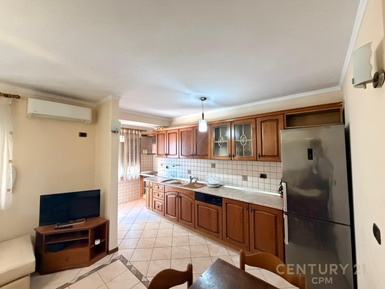 2+1 APARTMENT FOR RENT IN THE CENTER OF TIRANA