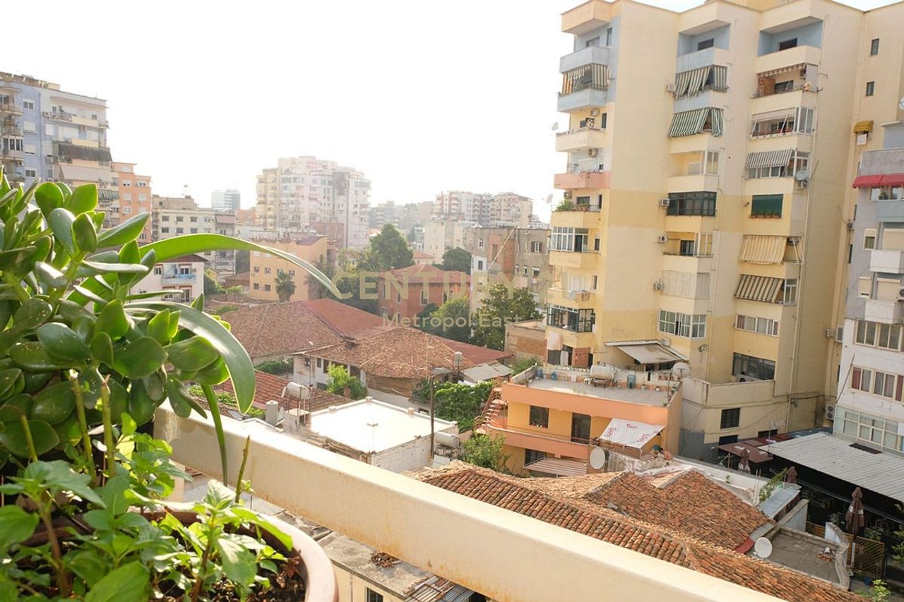 Apartament 2+1 për Qira | 110 m² | Kati 5 |  Zona ATSH- Pazar i Ri