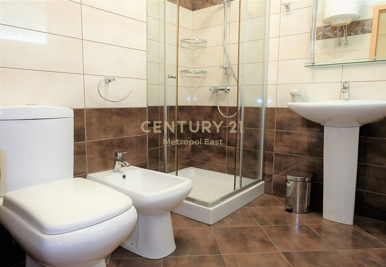 Apartament 2+1 për Qira | 110 m² | Kati 5 |  Zona ATSH- Pazar i Ri