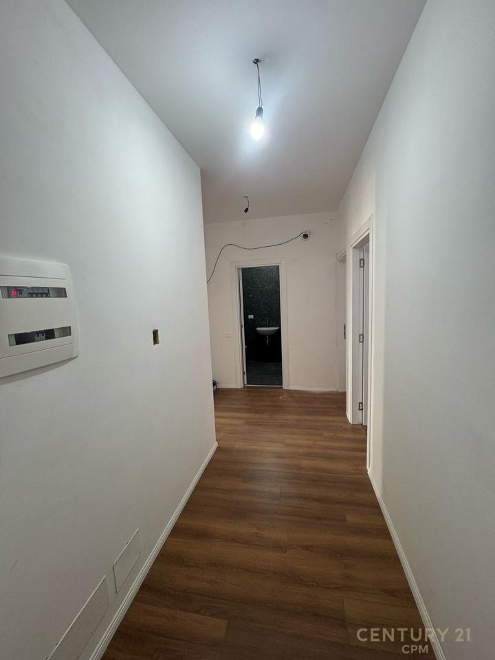 OFFICE FOR RENT ARLIS BUILDINGS, pharmacy 10!
