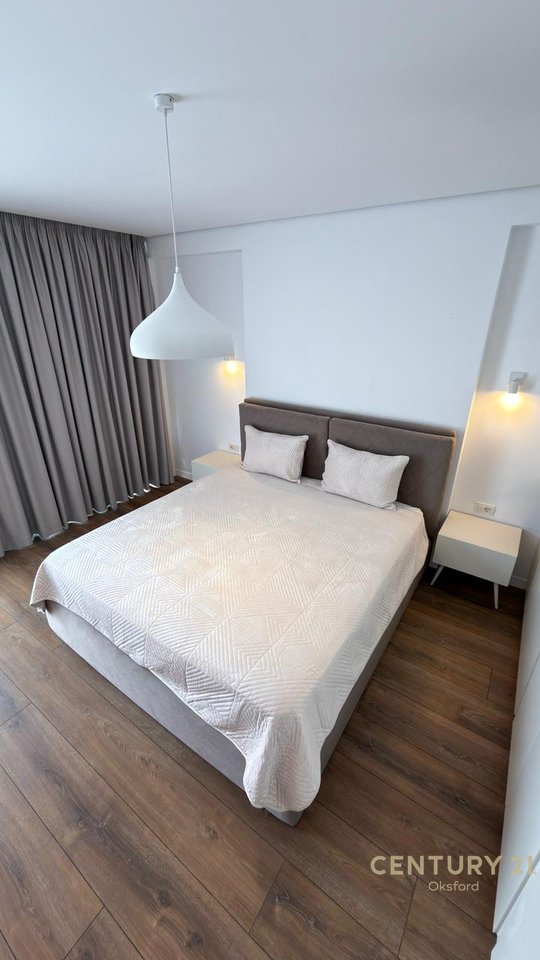 Shesim vilë individuale me pishinë,në rezidencën "San Pietro"!