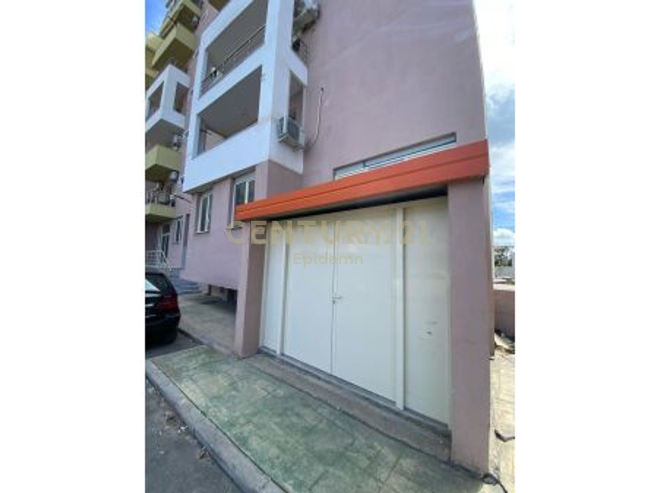 Ambient për qira në Plazh, Durrës