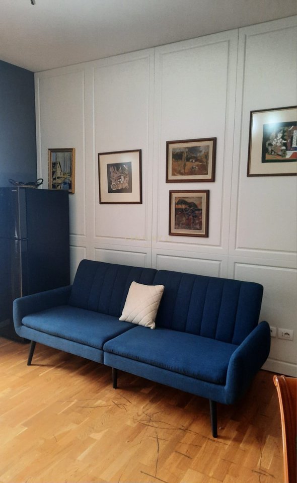 🏡 Appartamento 1+1 in Affitto – RRUGA E BARRIKADAVE – CENTRO, TIRANA! 1.000 € /Mese