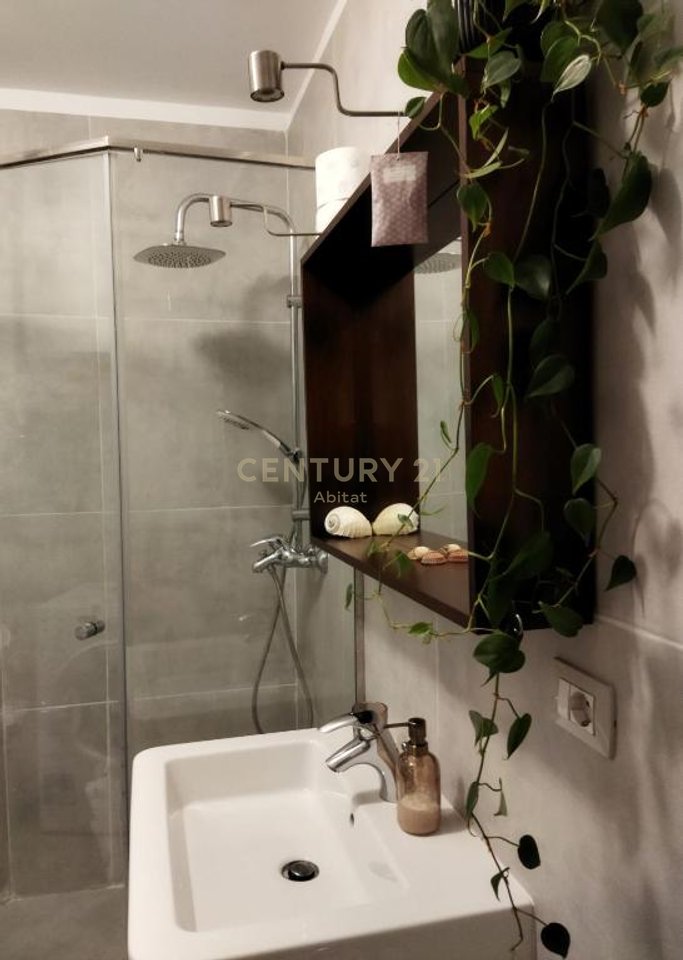 1+1 Apartment for Rent in Tregu Elektrik, Tirana