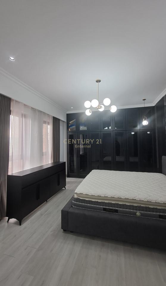 Luxury apartment 2+1+2 for rent at Garden Building