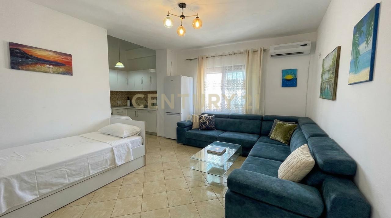 Apartment 1+1 for sale in Misto Mame!