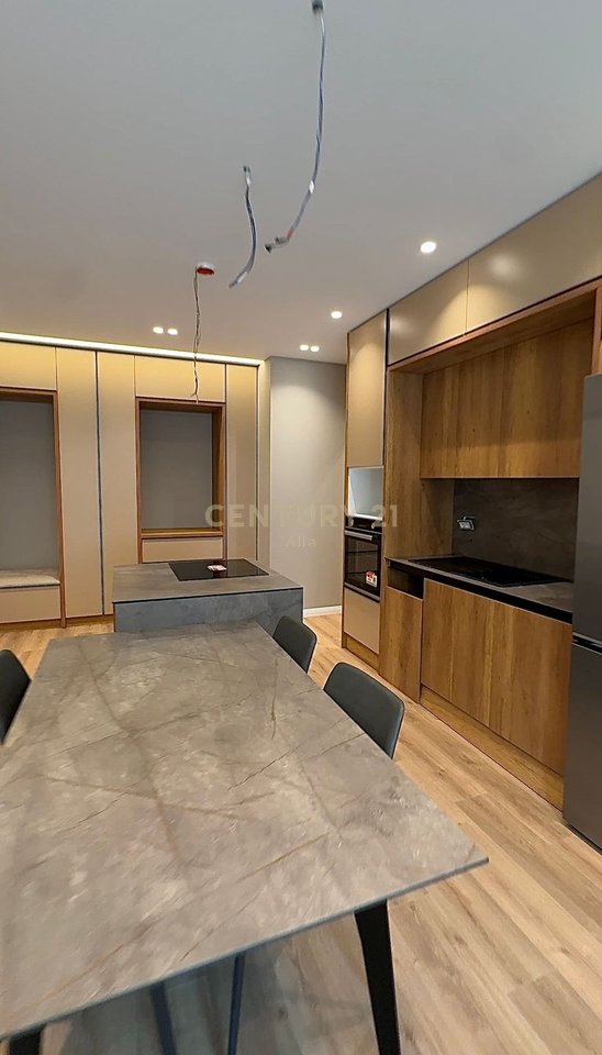 Apartment 2+1+2 bathrooms for sale at Xheluks Complex near Xibraku!