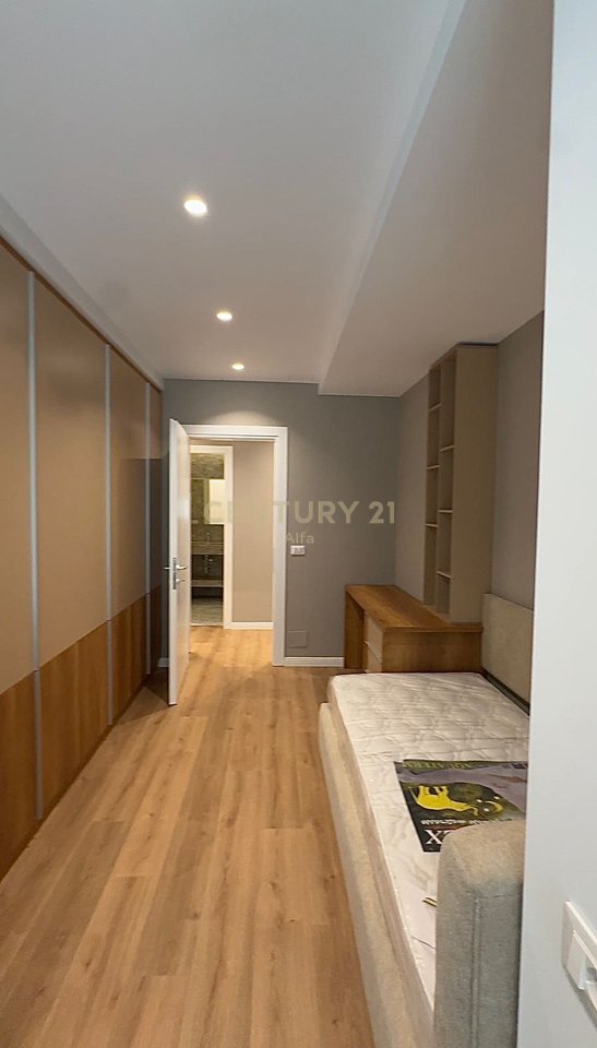 Apartment 2+1+2 bathrooms for sale at Xheluks Complex near Xibraku!