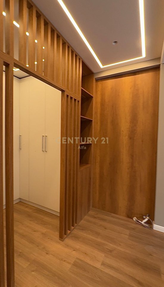 Apartment 2+1+2 bathrooms for sale at Xheluks Complex near Xibraku!