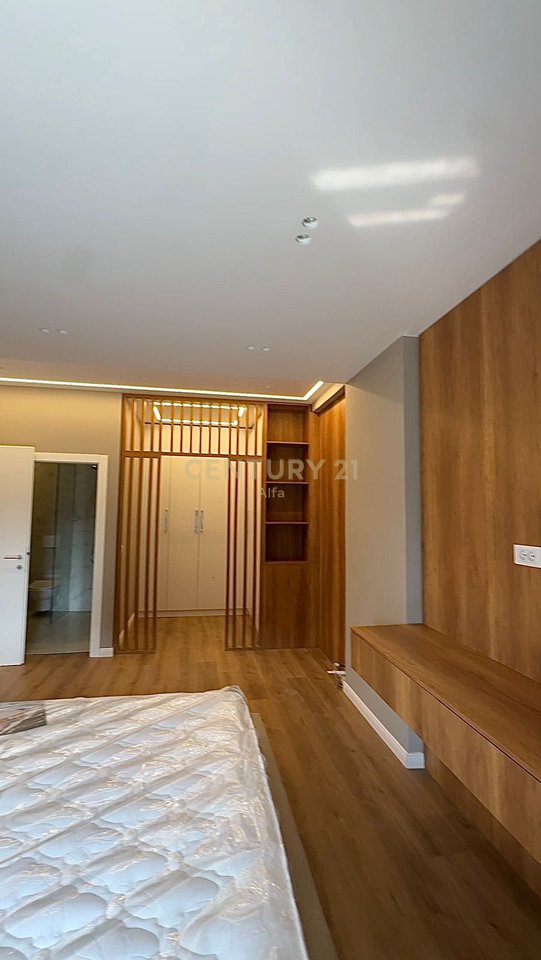 Apartment 2+1+2 bathrooms for sale at Xheluks Complex near Xibraku!