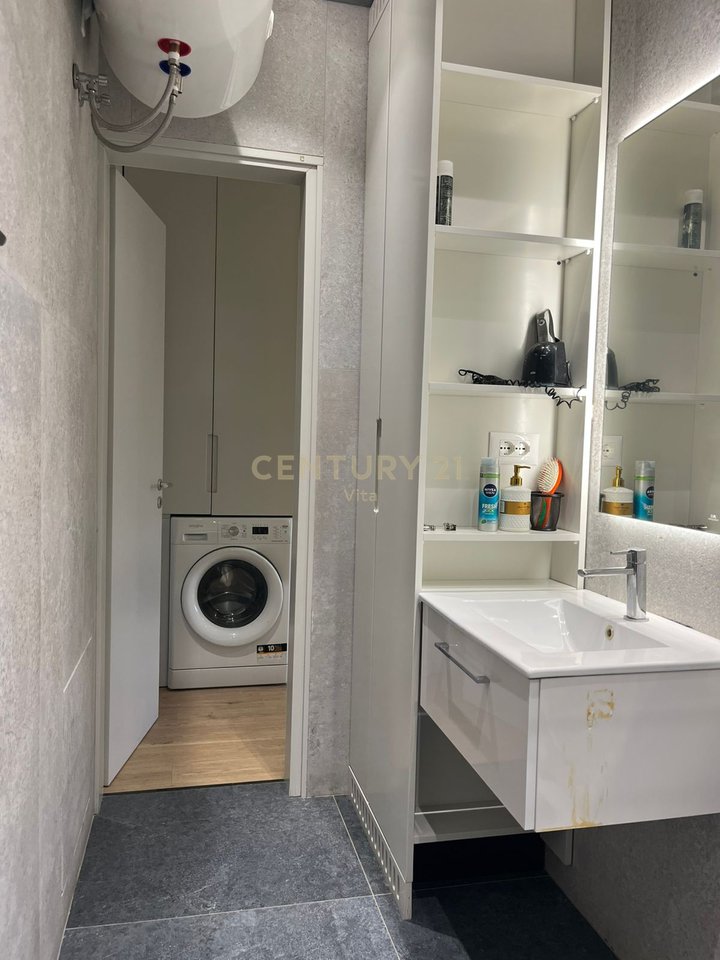 1+1 apartment for rent in the first line by the sea – Beach, Durrës🌊