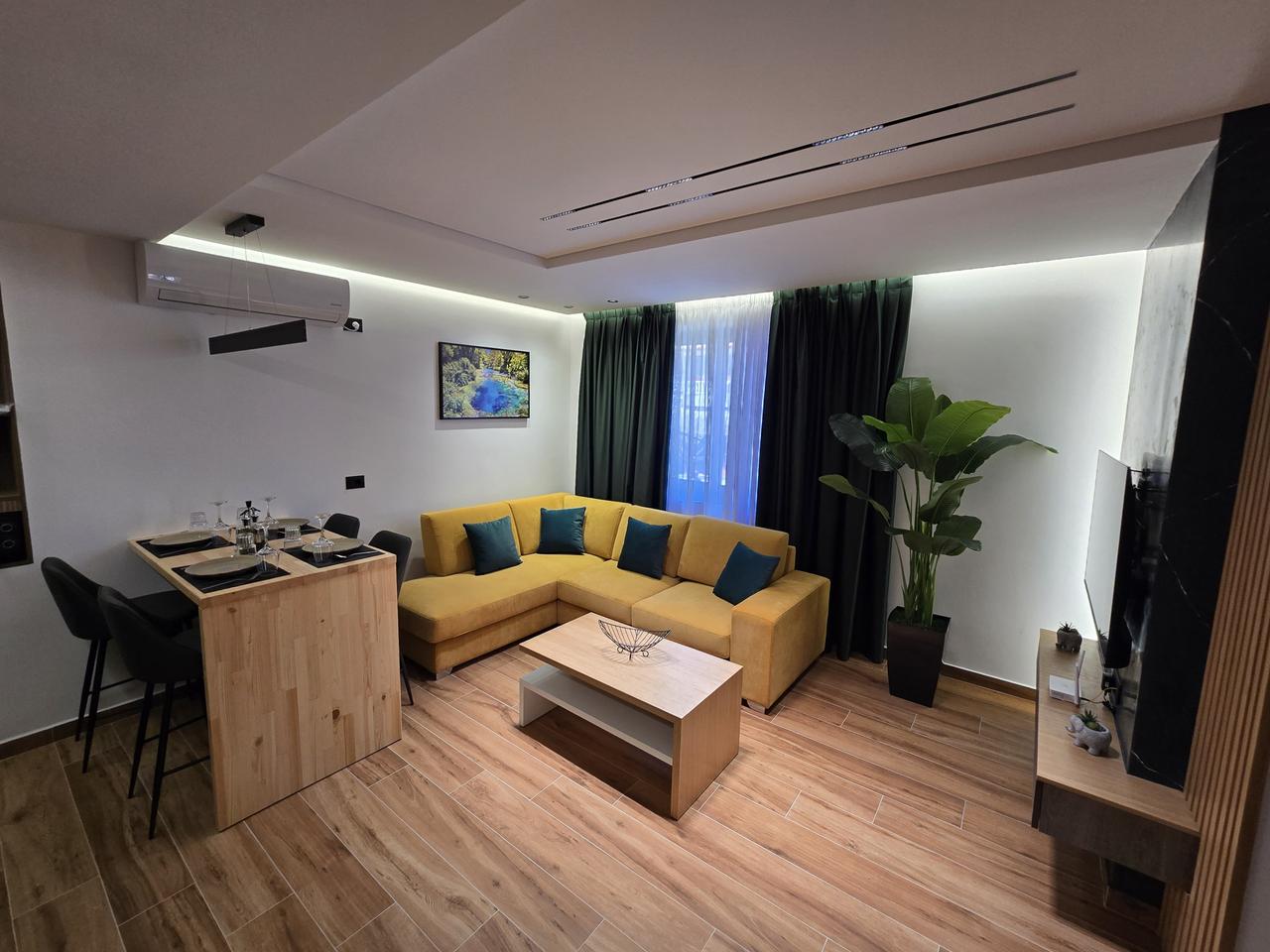 SARANDE, SHESIM APARTAMENT 1+1