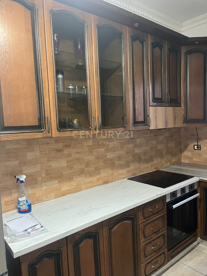 2+1 apartment for rent, in the area of former Keneta, Durres !!!