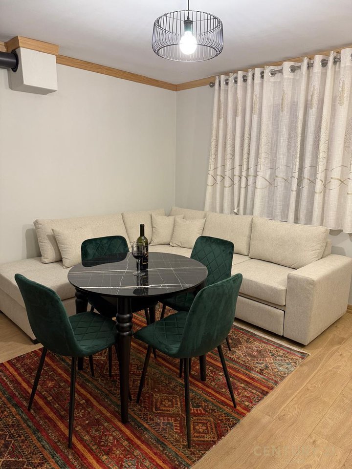 SHESIM OBJEKT NE VOSKOPOJE I NDARE NE 3 APARTAMETE!