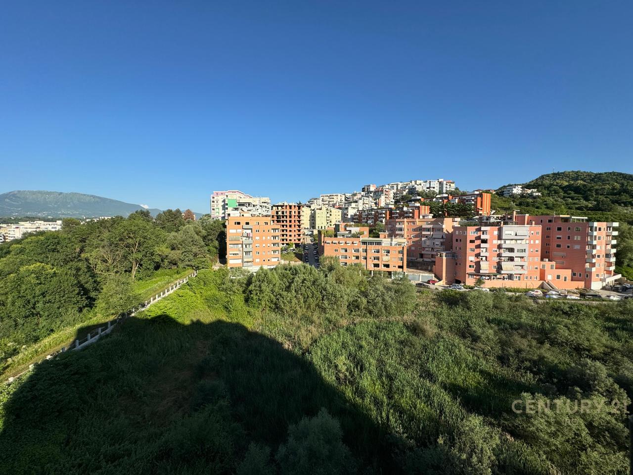 Appartamento 2+1+Posto Auto in Affitto a Kodra e Diellit!