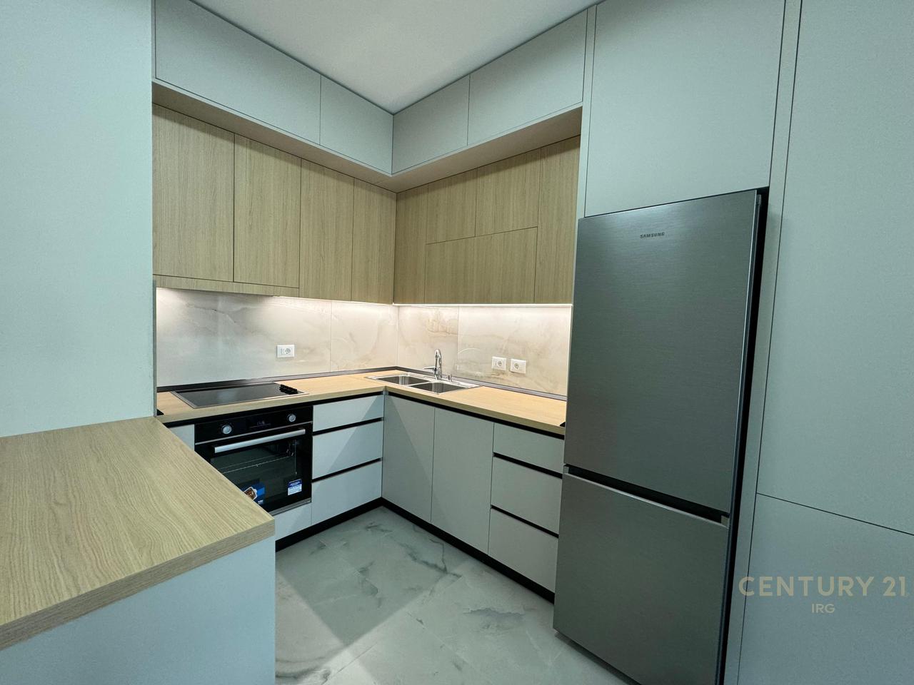 Appartamento 2+1+Posto Auto in Affitto a Kodra e Diellit!