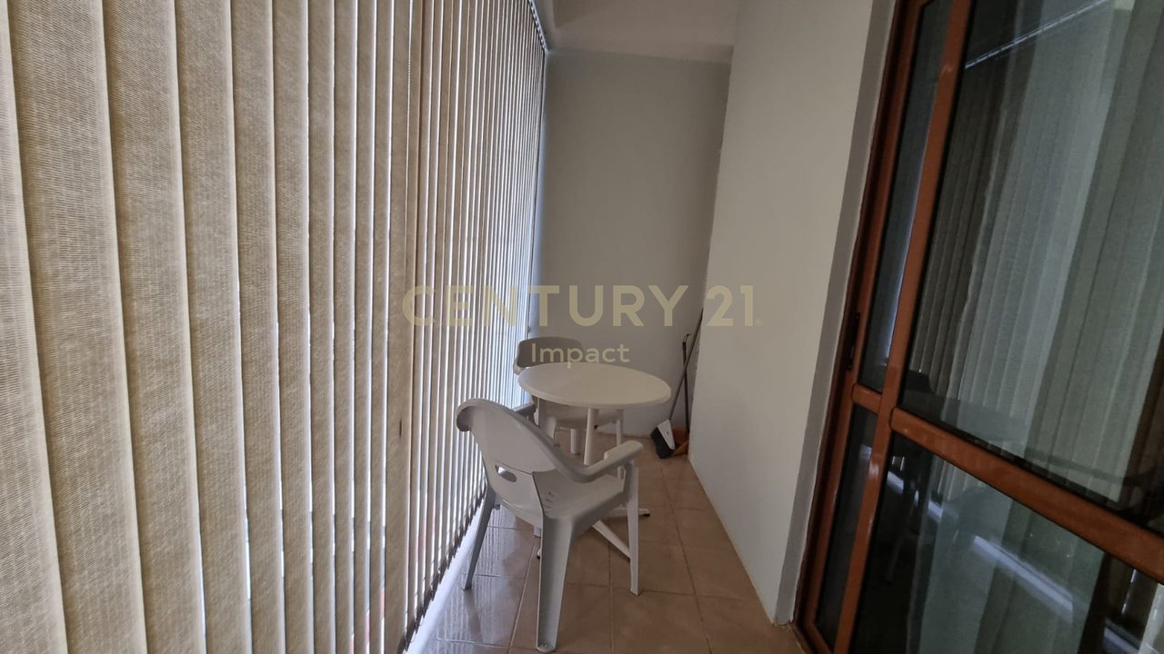 Apartament 2+1 Me Qira në Restorant Durrësi, Tiranë - 900€,ME POST PARKIMI !
