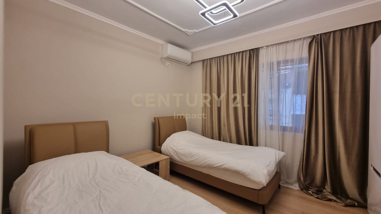 Apartament 2+1 Me Qira në Restorant Durrësi, Tiranë - 800.00€ ME POST PARKIMI !