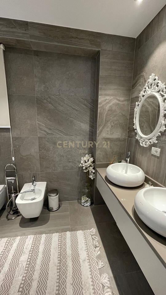 QIRA, VILË PREMIUM me PISHINE, REZIDENCA KODRA E DIELLIT 2‼️