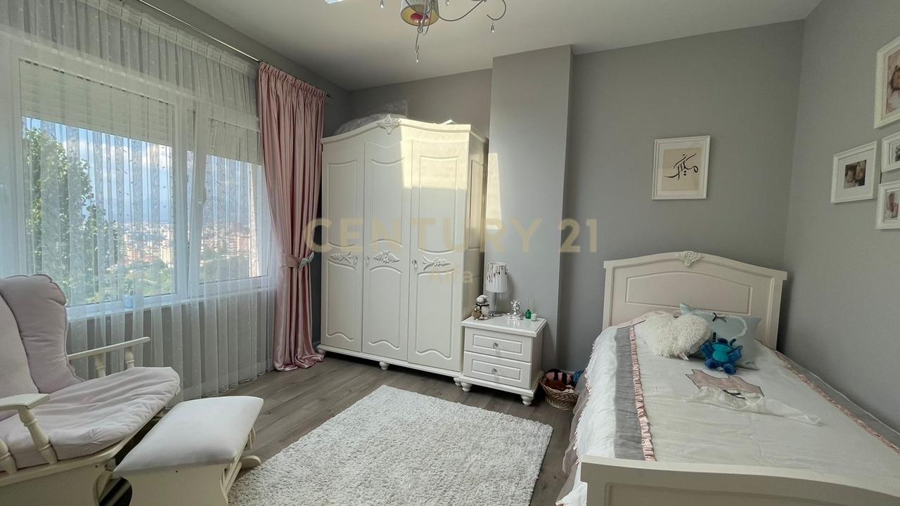 QIRA, VILË PREMIUM me PISHINE, REZIDENCA KODRA E DIELLIT 2‼️