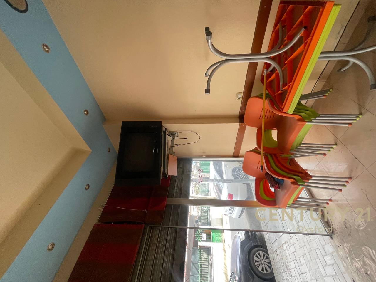 Commercial units for sale!