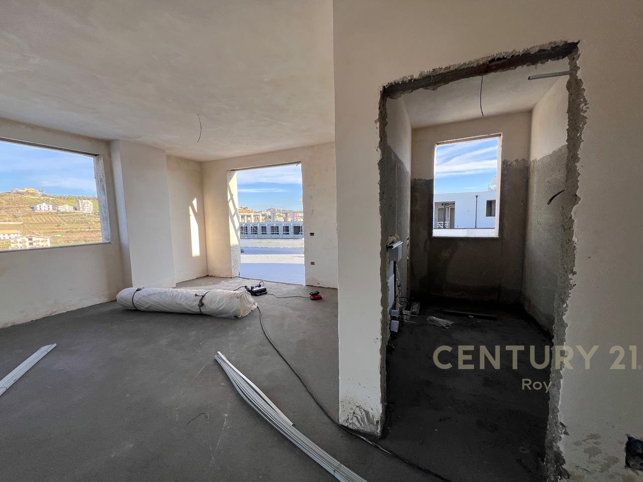 SHITET PENTHOUSE 2+1+2 , "NË REZIDENCËN VM", NË GOLEM!