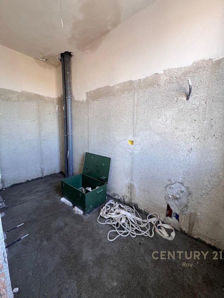 SHITET PENTHOUSE 2+1+2 , "NË REZIDENCËN VM", NË GOLEM!