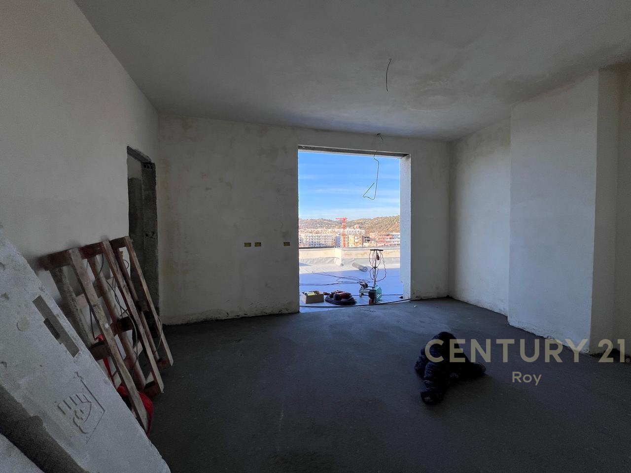 SHITET PENTHOUSE 2+1+2 , "NË REZIDENCËN VM", NË GOLEM!