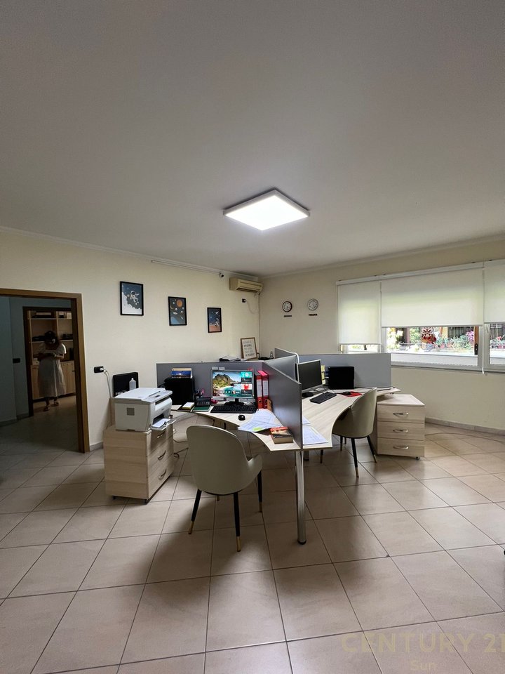 APARTAMENT ME QIRA PER ZYRA NE BLLOK