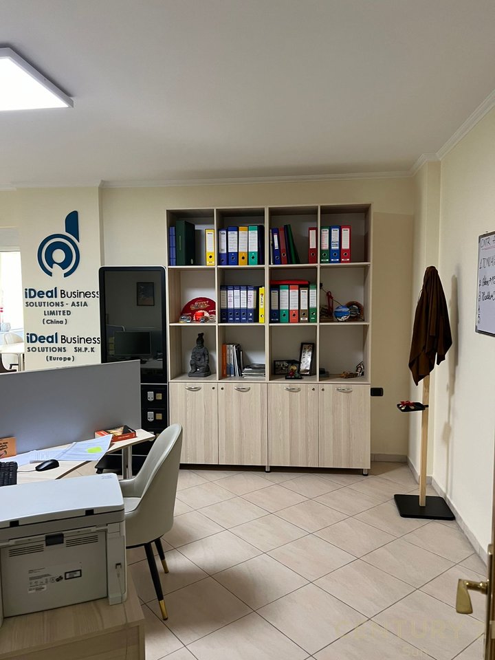 APARTAMENT ME QIRA PER ZYRA NE BLLOK