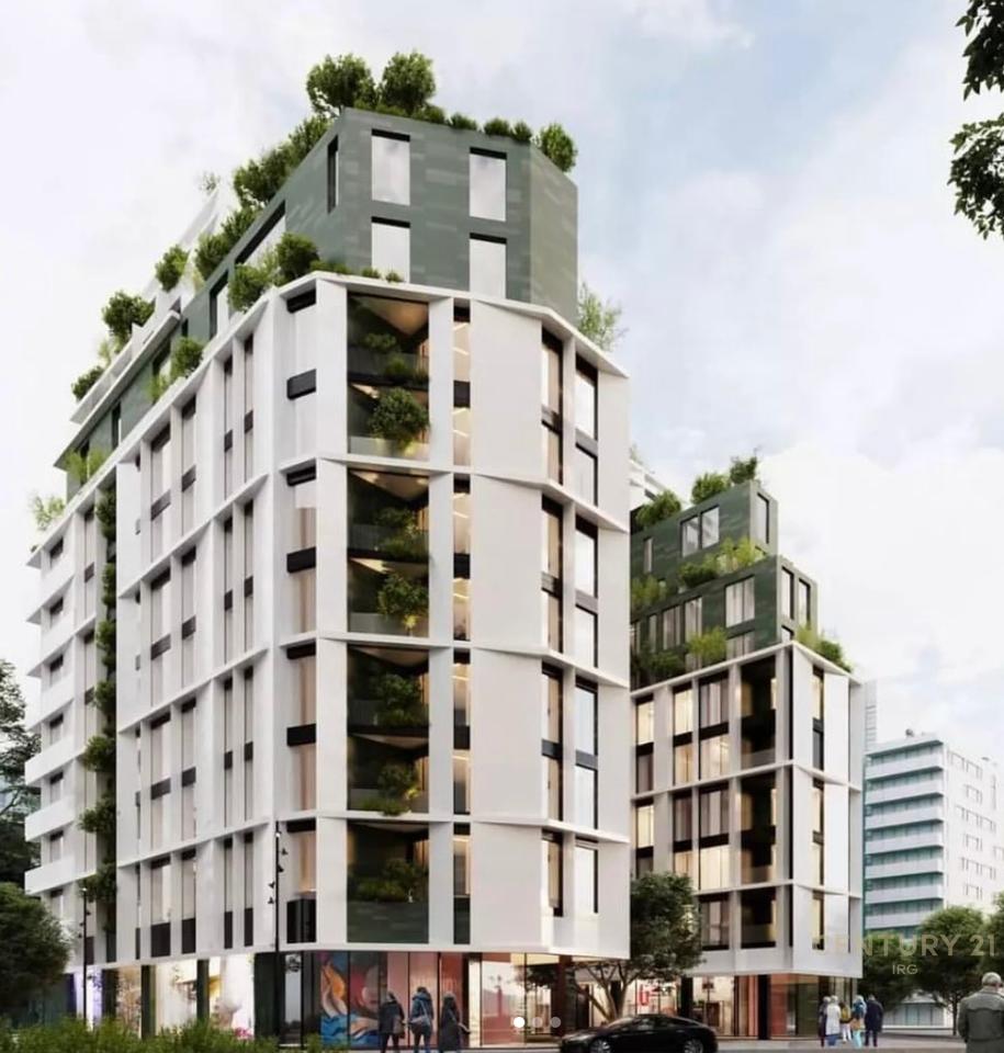 Shitet apartament 1+1 tek Komuna e Parisit!