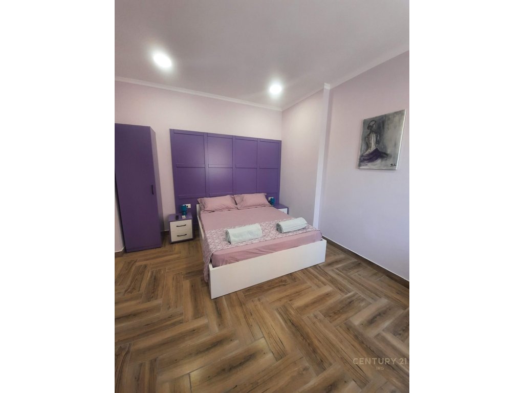 2 bedroom apartment 61 m² Tirana Municipality, Albania